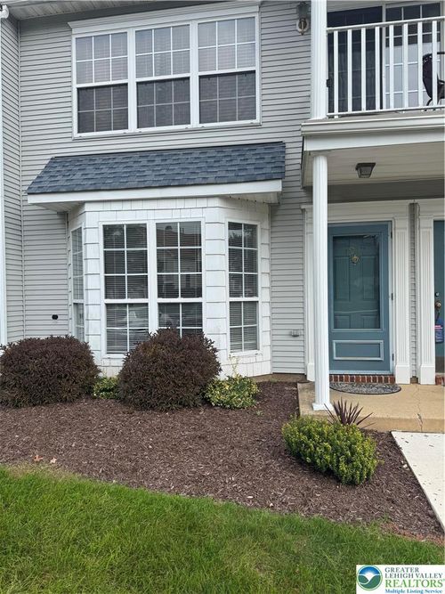 1917 Delancey St, Hellertown, PA, 18055-2834 | Card Image