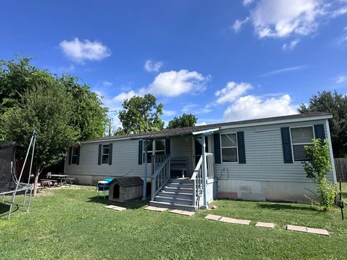 106 Ramirez St, Kyle, TX, 78640-9349 | Card Image