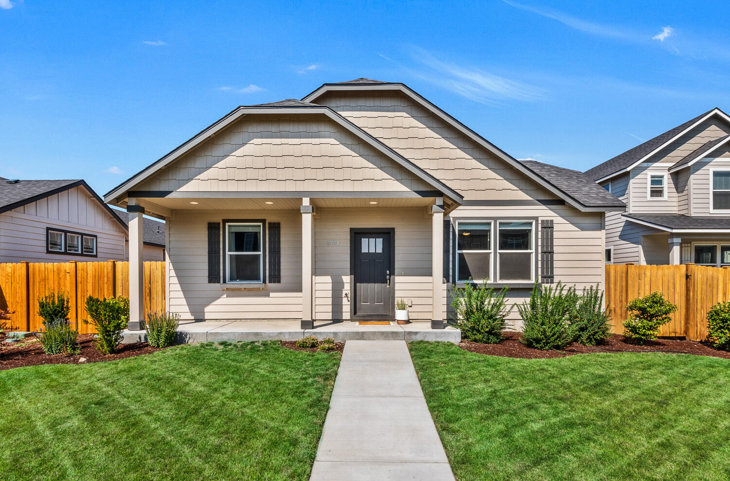 Newberry Ave, Redmond, OR 97756