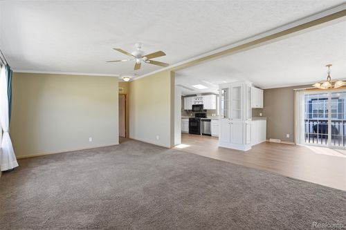 11348 Stoneridge Cir, South Lyon, MI, 48178-6657 | Card Image