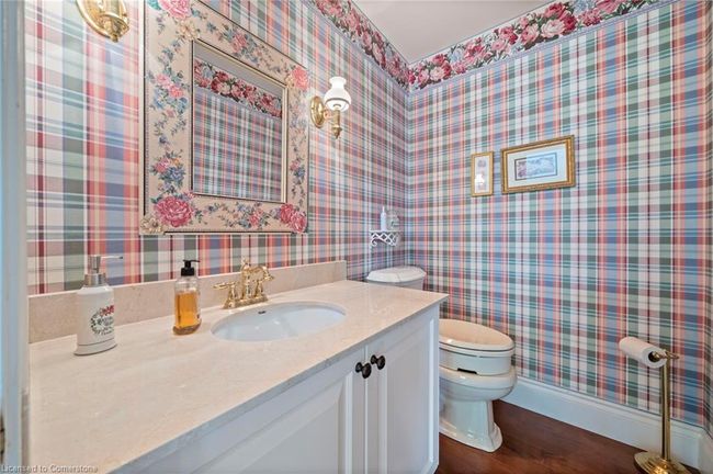 402 Progreston Rd, House other with 2 bedrooms, 4 bathrooms and 14 parking in Carlisle ON | Image 19