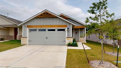 918 Fork Ct Court, College Station, TX, 77845 | Card Image