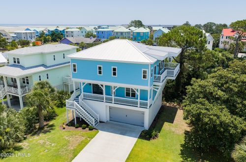 5 Tradewind Ln, Saint Helena Island, SC, 29920-5014 | Card Image
