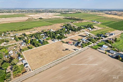 12347 S Hawk Haven Ave, Kuna, ID, 83634-2601 | Card Image