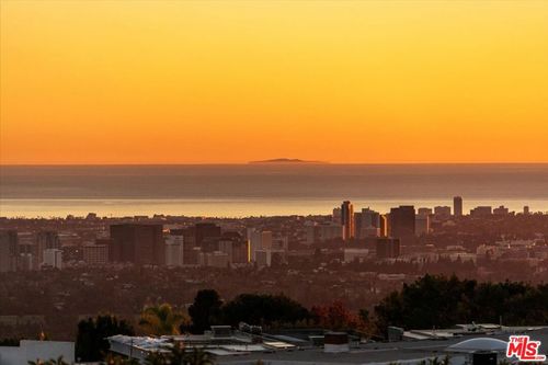 1740 Carla Rdg, Beverly Hills, CA, 90210-1912 | Card Image