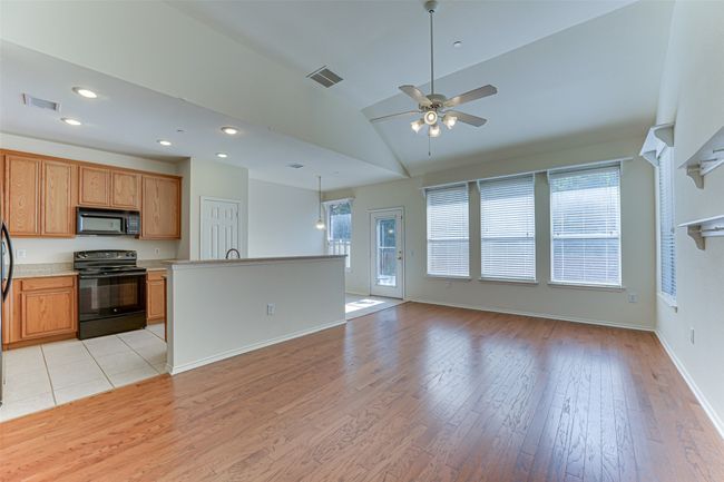 9932 Spire Ln, Townhouse with 3 bedrooms, 3 bathrooms and null parking in Plano TX | Image 10