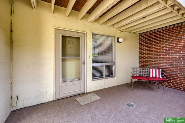 APT-123 - 12025 Pierce Plz, Condo with 3 bedrooms, 2 bathrooms and null parking in Omaha NE | Image 11