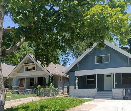 3731 College Ave, Kansas City, MO, 64128-2522 | Card Image