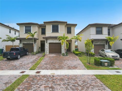 25564 Sw 108th Ave, Homestead, FL, 33032-6352 | Card Image