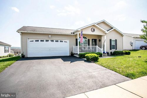 64 Middlemarch Road, DOUGLASSVILLE, PA, 19518 | Card Image