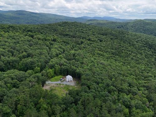 68 Norris Rd, Orford, NH, 03777-4511 | Card Image