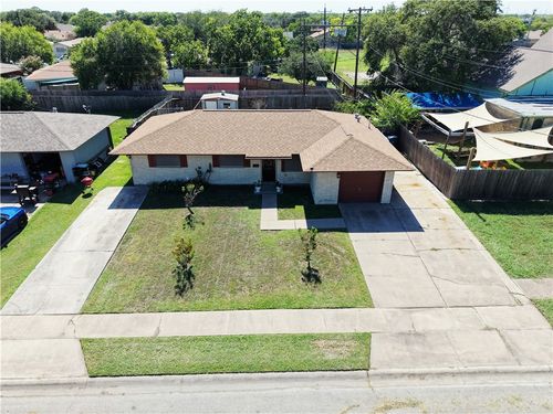 1241 Denver St, Portland, TX, 78374-2456 | Card Image