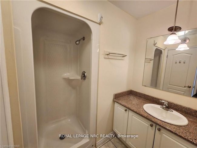 812 - 135 James St S, Condo with 2 bedrooms, 2 bathrooms and null parking in Hamilton ON | Image 9