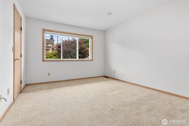 2nd bedroom | Image 27