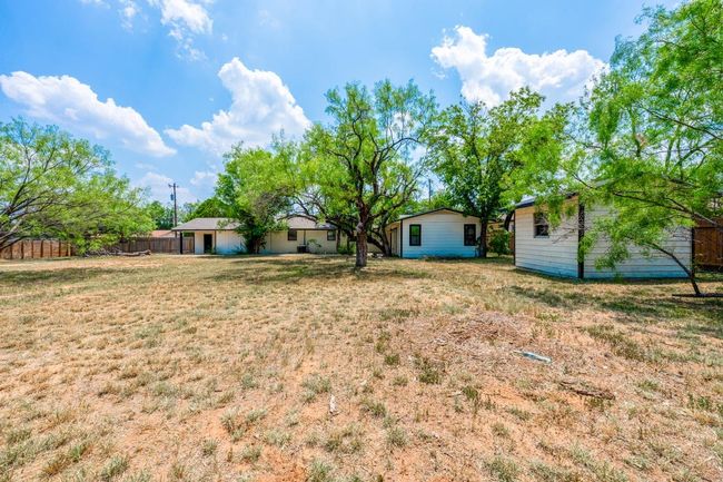 106 W Heron Dr, House other with 4 bedrooms, 3 bathrooms and null parking in Highland Haven TX | Image 17