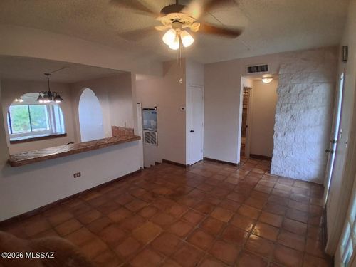 8206-7777 E Golf Links Road, Tucson, AZ, 85730 | Card Image