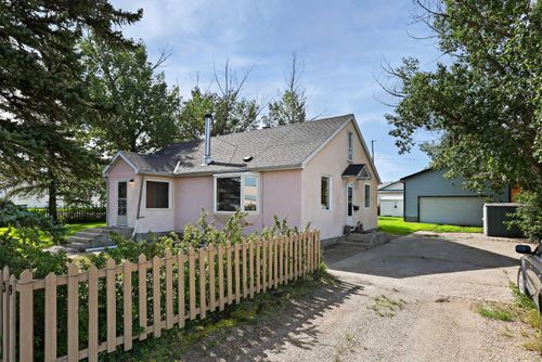 339 3 Street, Irricana, AB, T0M1B0 | Card Image