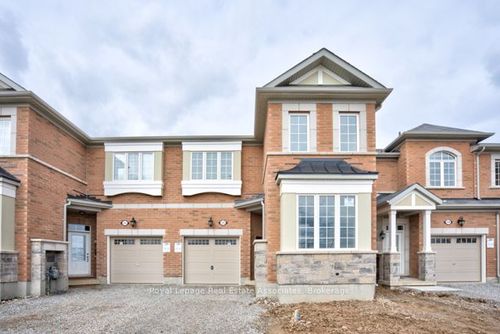 546 Fir Crt, Milton, ON, L9E1M5 | Card Image