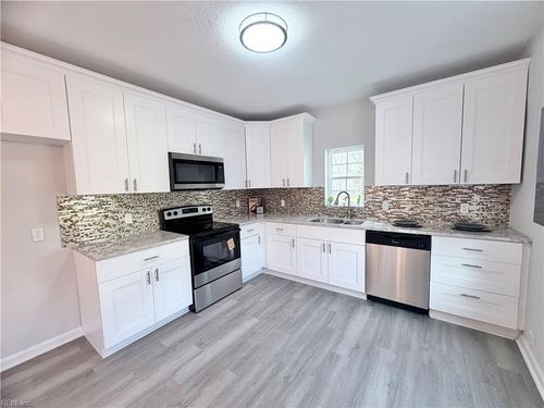 763 Norchester Ave, Norfolk, VA, 23504-4500 | Card Image