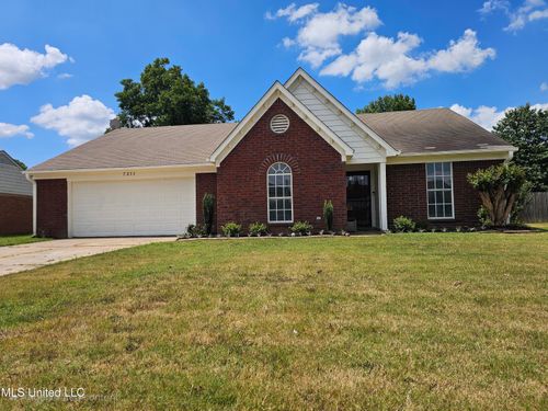 7211 Dunbarton Dr, Horn Lake, MS, 38637-1074 | Card Image