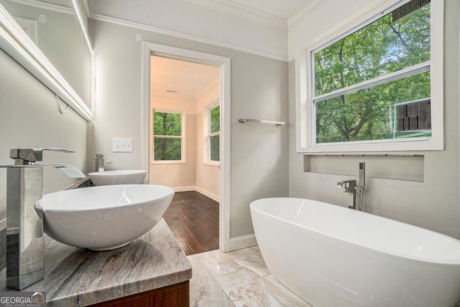 1397 Thomas Rd, House other with 4 bedrooms, 4 bathrooms and 2 parking in Decatur GA | Image 24