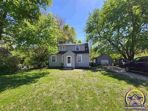 1317 Se 21st St, Topeka, KS, 66607-1408 | Card Image