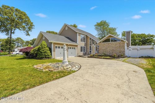 14 Scheiber Dr, Brick, NJ, 08723-5856 | Card Image