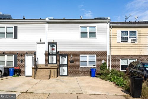 585 Allengrove St, PHILADELPHIA, PA, 19120-2104 | Card Image