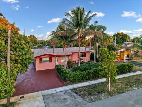 3570 Nw 34th Way, Lauderdale Lakes, FL, 33309-5442 | Card Image