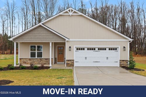 41 Tuskeegee Dr, Smithfield, NC, 27577-3120 | Card Image