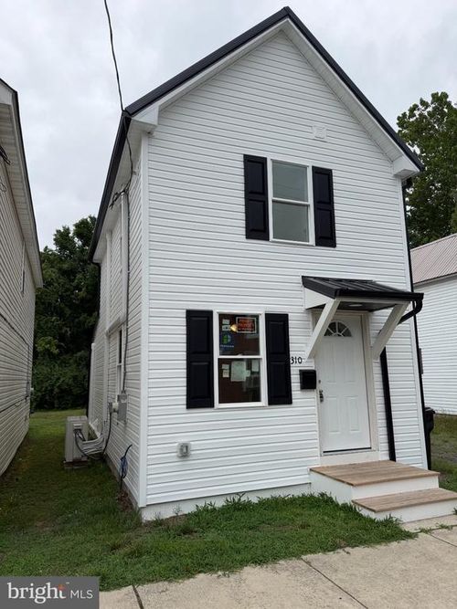 310 Park Ave, FEDERALSBURG, MD, 21632-1405 | Card Image