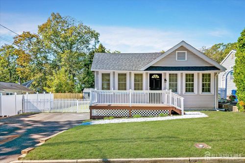 341 Victor Pl, Neptune, NJ, 07753-5714 | Card Image