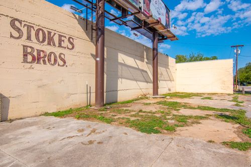 103 Main St, Brownwood, TX, 76801-3127 | Card Image