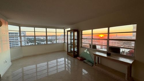 apt-20q-1980 S Ocean Dr, Hallandale Beach, FL, 33009-5938 | Card Image