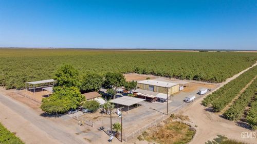 28548 Woollomes Rd, Wasco, CA, 93280-9708 | Card Image