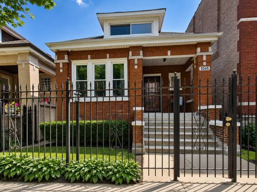 3345 W Carroll Ave, Chicago, IL, 60624-2035 | Card Image