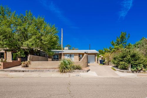 515 Graceland Dr, Albuquerque, NM, 87108-3332 | Card Image