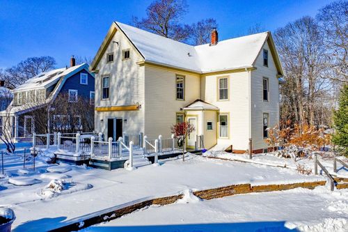136 Talbot Avenue, Rockland, ME, 04841 | Card Image