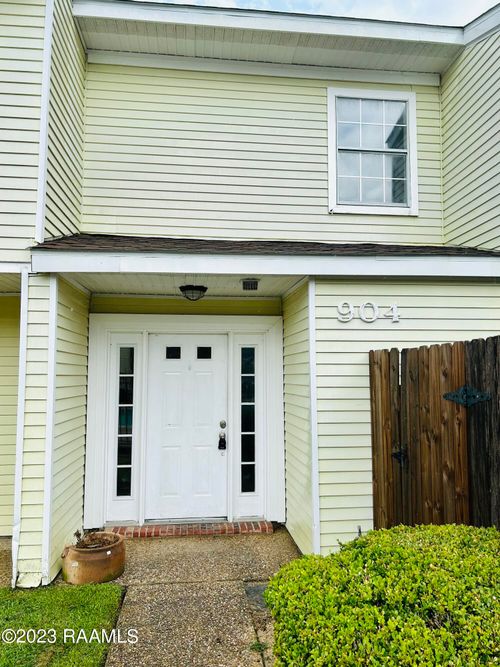 apt-904-101 Wilbourn Boulevard, Lafayette, LA, 70506 | Card Image