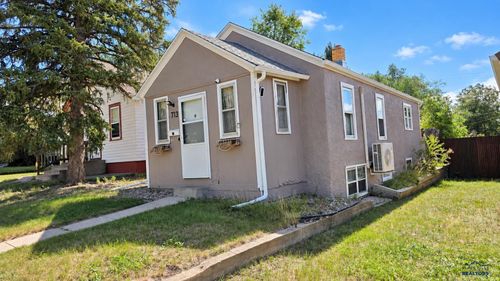 713 Fairview St, Rapid City, SD, 57701-3651 | Card Image