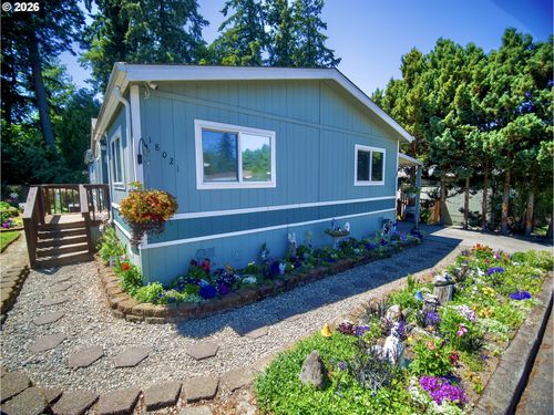 18021 Country Village Dr, OregonCity, OR, 97045 | Card Image