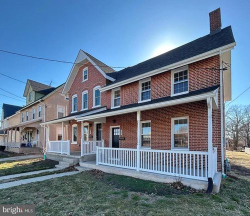 232 S 5th St, OXFORD, PA, 19363-1710 | Card Image