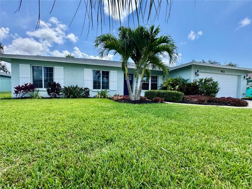 913 64th St W, BRADENTON, FL, 34209-4509 | Card Image