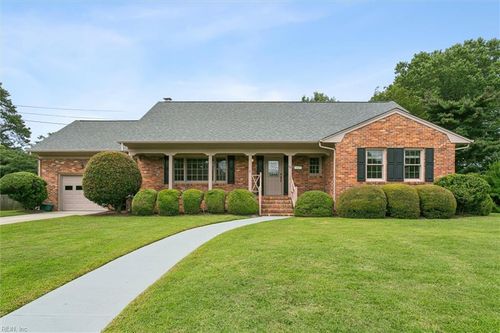 113 Southerland Dr, Hampton, VA, 23669-2479 | Card Image