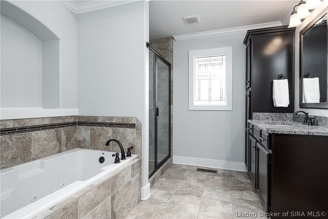 Beautiful primary bathroom! | Image 19