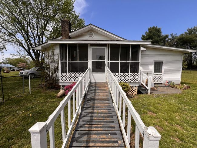 1112 Cumberland St, House other with 3 bedrooms, 2 bathrooms and 8 parking in Decherd TN | Image 33
