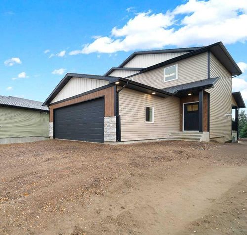 43 Sierra Rd Sw, Medicine Hat, AB, T1B4Y8 | Card Image