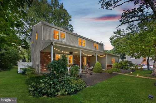 1606 Riversedge Dr, Delanco, NJ, 08075-4933 | Card Image