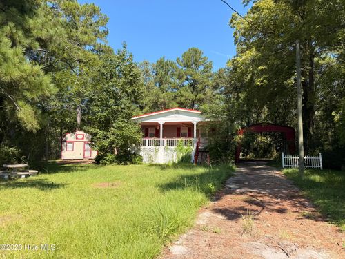817 Pamlico Rd, Oriental, NC, 28571 | Card Image