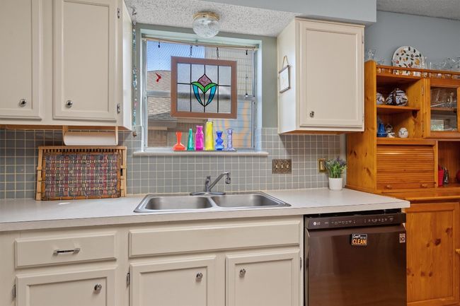 534 Broken Feather Trl, House other with 4 bedrooms, 3 bathrooms and 4 parking in Pflugerville TX | Image 15